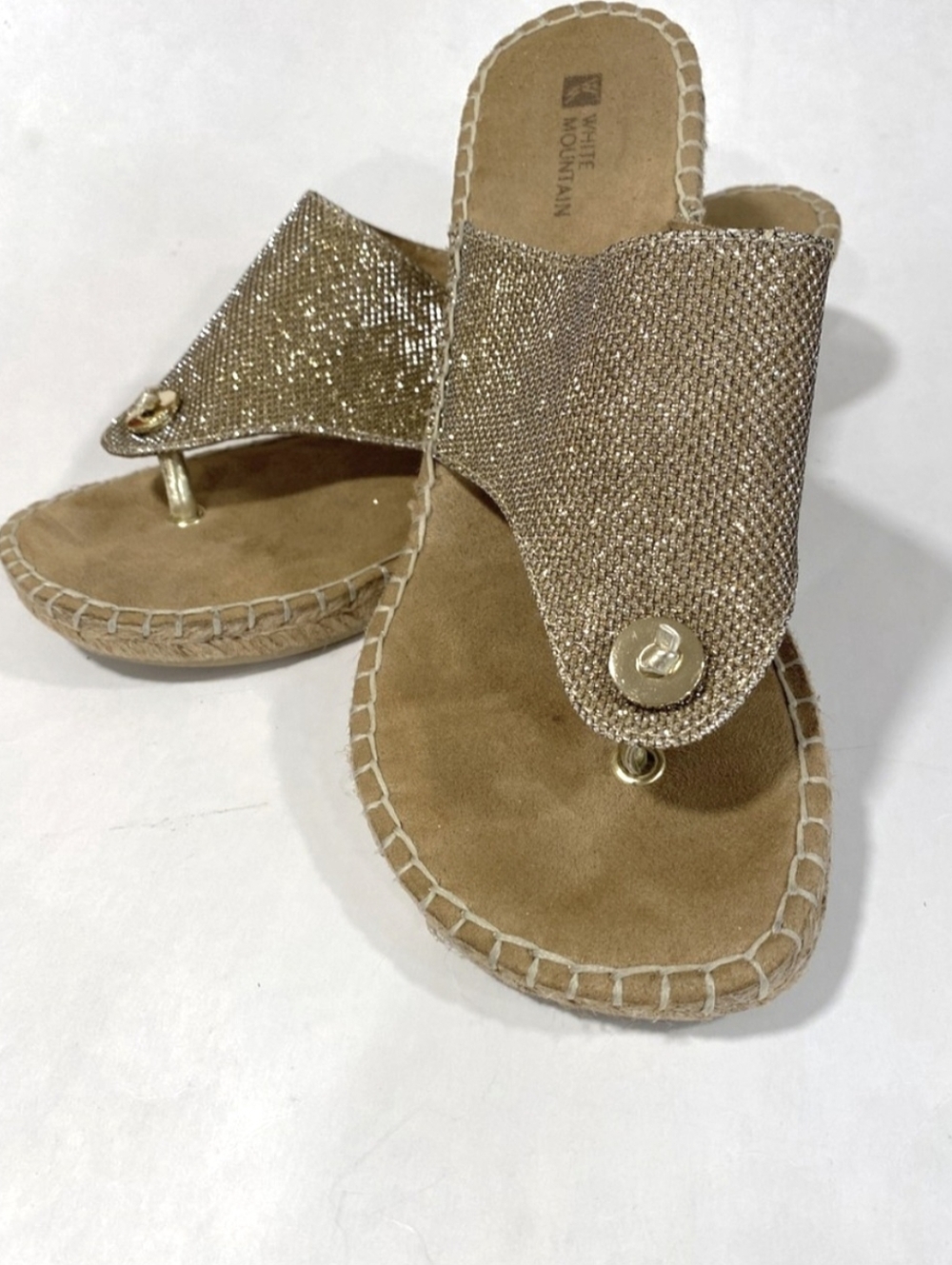 WHITE MOUNTAIN Gold Sparkle Espadrille Wedge Sandals - Picture 3 of 6